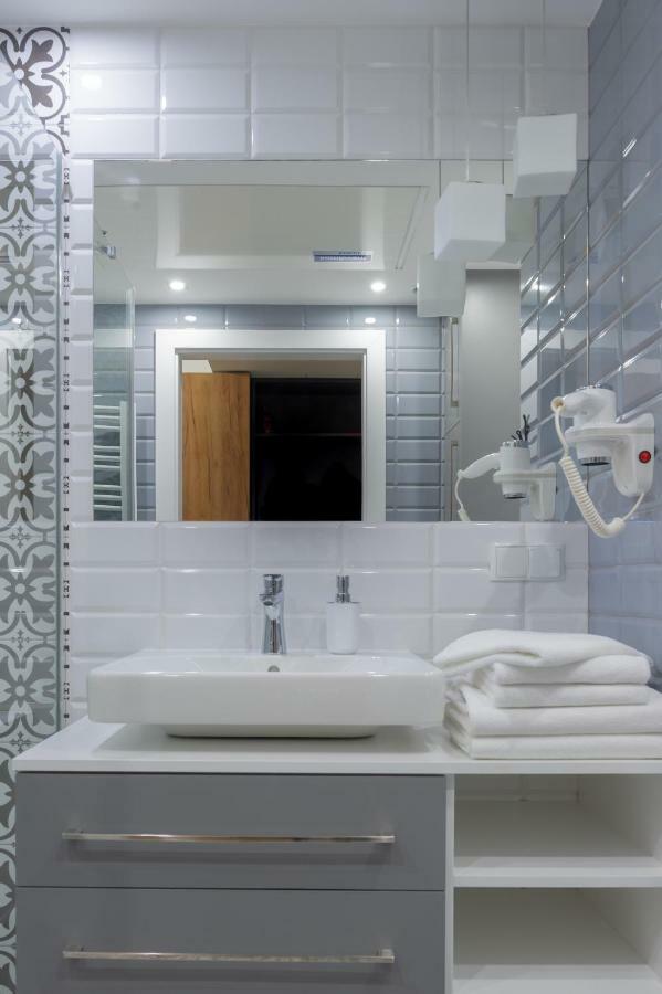 Native Apartments Augustianska 24 Krakow Dış mekan fotoğraf